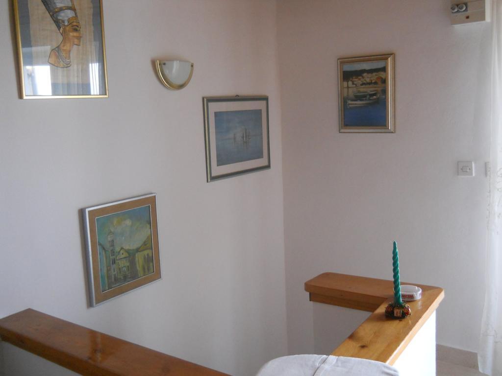 Apartments Ada Novak Đảo Hvar Phòng bức ảnh