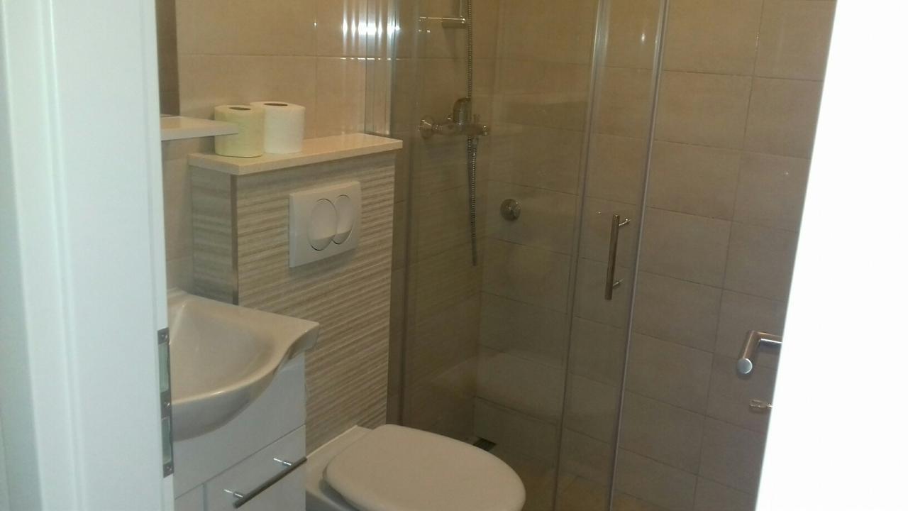 Apartments Ada Novak Đảo Hvar Ngoại thất bức ảnh